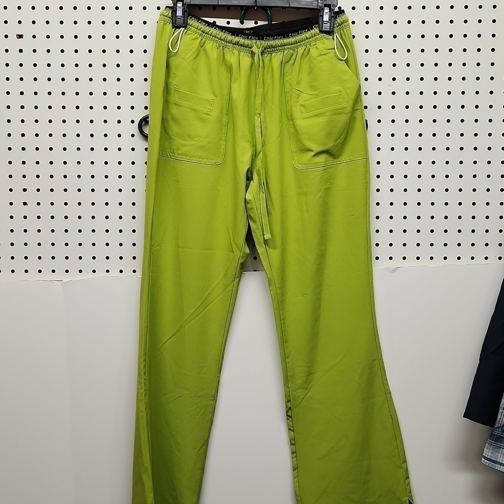 𝅺chic flex scrub pants women's Size XS green elastic waist